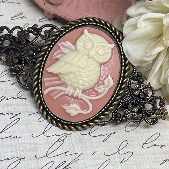 Peach FESTIVAL Owl Barn Tree Gothic Green Wh Cameo Wedding Prom Pin Hair Clip - Picture 4 of 10